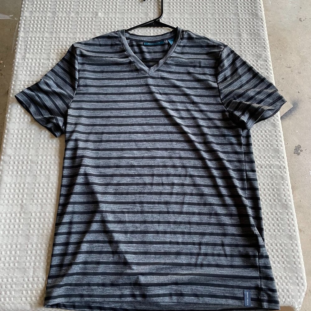 Perry Ellis Men's Grey/Black Striped Casual V-Neck